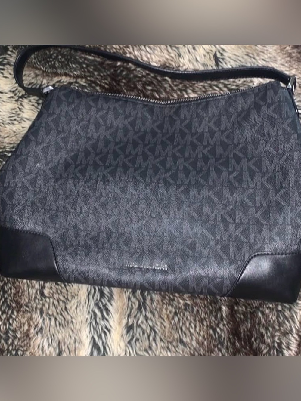 Michael Kors Signature Shoulder Bag